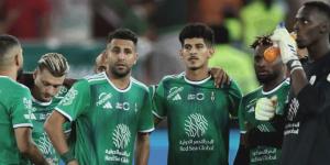 هل تعرض الأهلي للظلم خلال لقاء الاخدود في الدوري السعودي؟ خبير تحكيمي يُجيب .. جورنالك الريـاضي