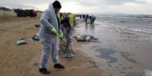 حالة طوارئ في القرم بعد تسرب نفطي يلوث البحر الأسود - جورنالك