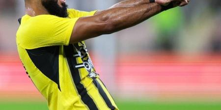 الاتحاد يصطدم بالعروبة.. والشباب يتحدى الخلود - جورنالك الريـاضي