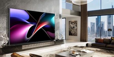 Hisense تكشف عن تلفاز MicroLED وMini-LED جديد بحجم 136 بوصة وسطوع 10000 نتس #CES2025 - جورنالك