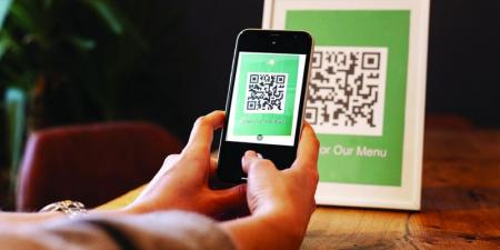 الـ «QR» المزيفة فخ جديد يتربص بالمتسوقين لسرقة البيانات الحساسة - جورنالك