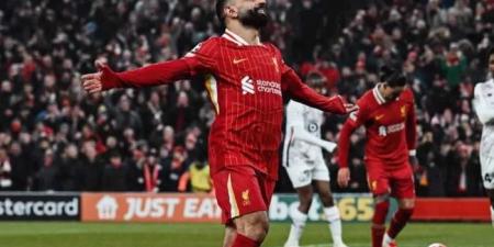 الملك يواصل كتابة التاريخ.. محمد صلاح "يعادل" هنري ويتفوق على مبابي - جورنالك