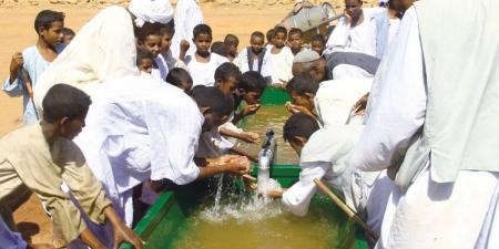 العطش والتلوث والأمراض.. ثالوث يهدد حياة السودانيين - جورنالك في الجمعة 03:12 صباحاً