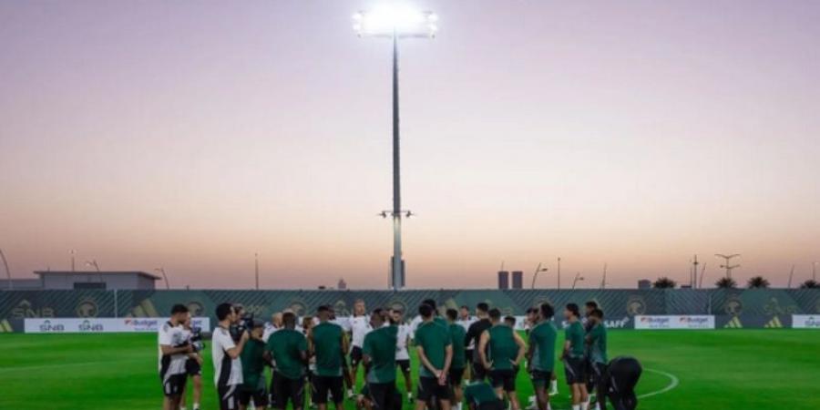 المنتخب السعودي يواصل استعداده لمواجهة اليابان ضمن تصفيات كأس العالم - جورنالك