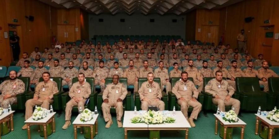 صور.. القوات الجوية تشارك في تمرين "مركز الحرب الصاروخي" بالإمارات - جورنالك السعودي