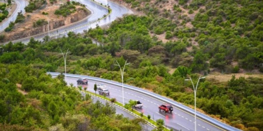 بالصور.. الأمطار ترسم لوحات طبيعية مبهجة في الباحة - جورنالك السعودي