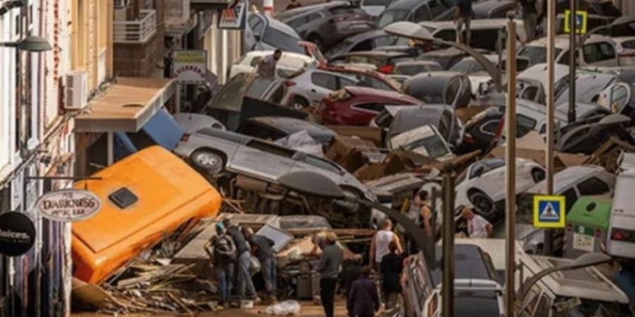 عشرات المفقودين.. ارتفاع عدد قتلى الفيضانات في إسبانيا - جورنالك السعودي