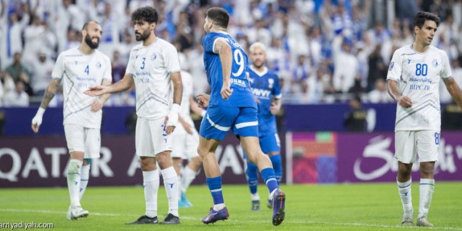 هزم الاستقلال بثلاثية.. الهلال يستنسخ بداية رحلتي النهائي - جورنالك الرياضي