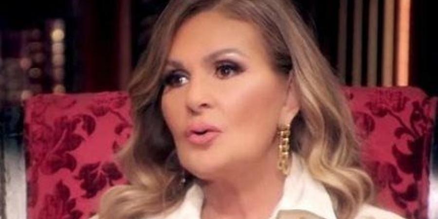 يسرا عن اعتزال عادل إمام: كلنا بنحترم خصوصيته وهو حر كتر خيره أدى الفن 50 سنة - جورنالك