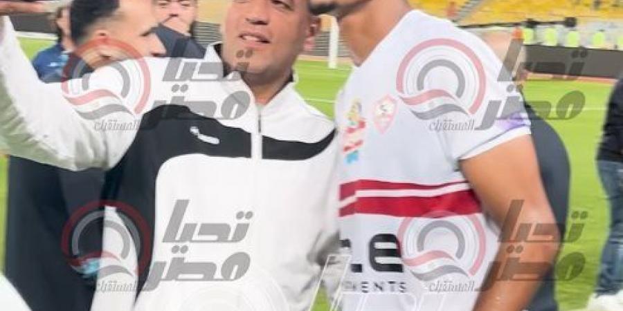 جبر الخواطر.. حسام عبد المجيد يلبي طلب جاهير الزمالك بعد مباراة سموحة| فيديو - جورنالك