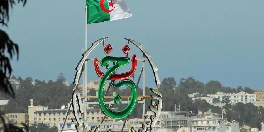 التلفزيون الجزائري يواصل تفريغ حقده تجاه المغرب ويهاجم المشاركين في المسيرة الخضراء بأسلوب منحط(صورة) - جورنالك