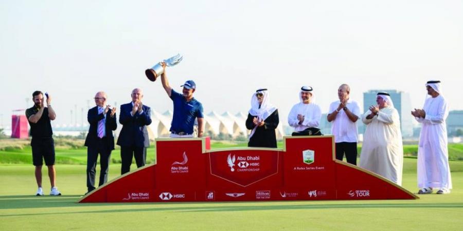 نهيان بن مبارك يتوّج الإنجليزي وارينغ بطلاً لـ«أبوظبي إتش إس بي سي للغولف 2024» - جورنالك في الأحد 11:56 مساءً