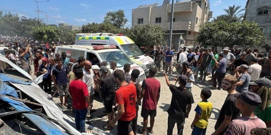 استشهاد (5) فلسطينيين في قصف إسرائيلي على خيمة للنازحين في المواصي - جورنالك