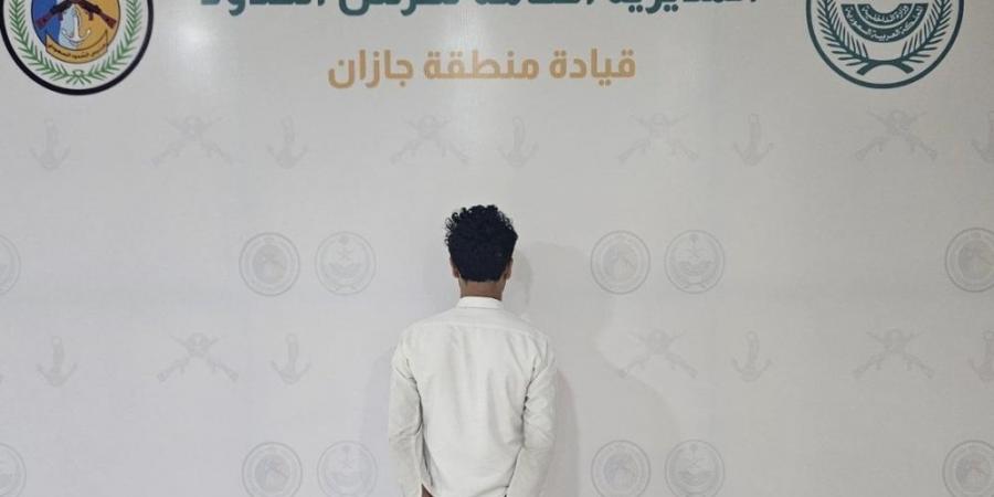 جازان.. القبض على مواطن لنقله 5 مخالفين لنظام أمن الحدود - جورنالك السعودي