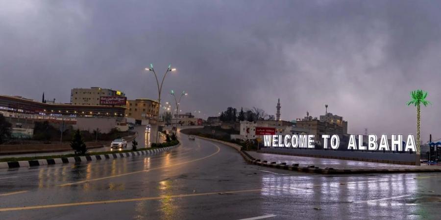 متابعًا الحالة.. أمير الباحة يوجه برفع حالة الاستعداد لهطول الأمطار - جورنالك السعودي