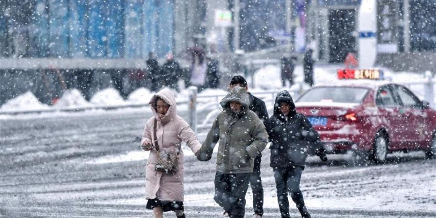 صور| الجليد يكسو شوارع مدن صينية بعد تحذير من عواصف شديدة - جورنالك السعودي