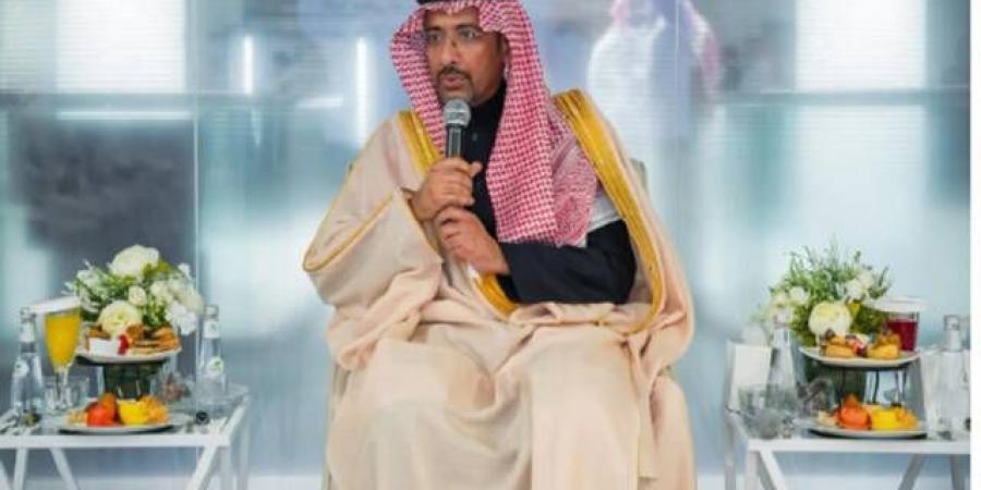 الخريف يناقش مع "سير" جهود توطين صناعة السيارات في المملكة - جورنالك