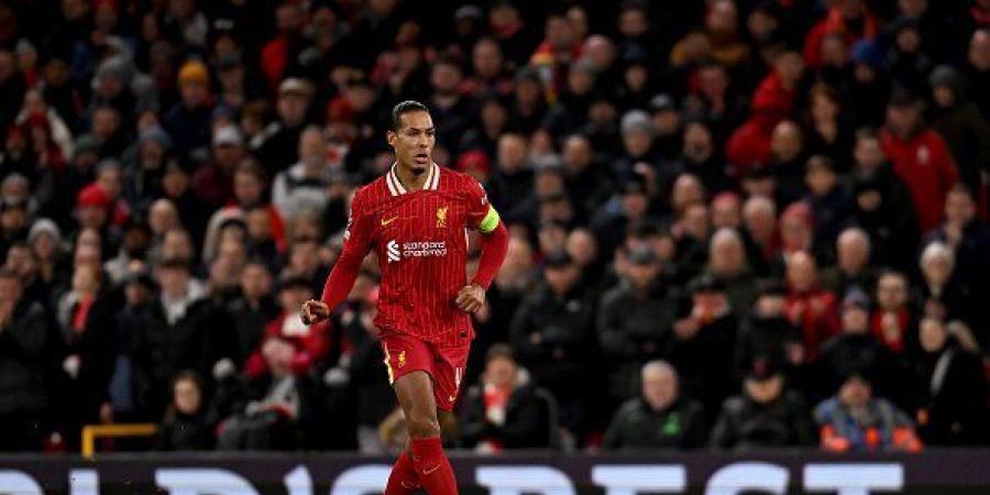 بعد محمد صلاح.. ليفربول يستقر على تقديم عرضًا لتجديد عقد مدافعه فان دايك - جورنالك