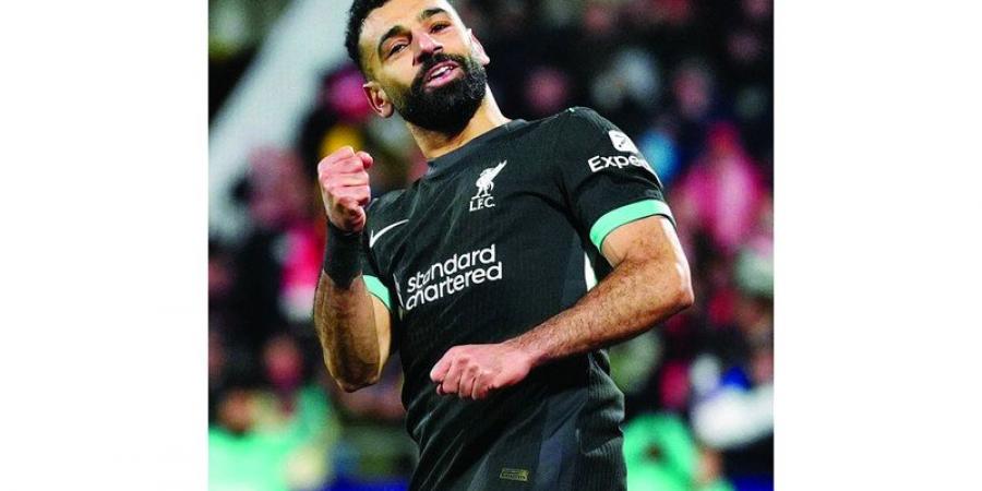 سلوت يرفض الحديث عن مستقبل محمد صلاح مع ليفربول - جورنالك