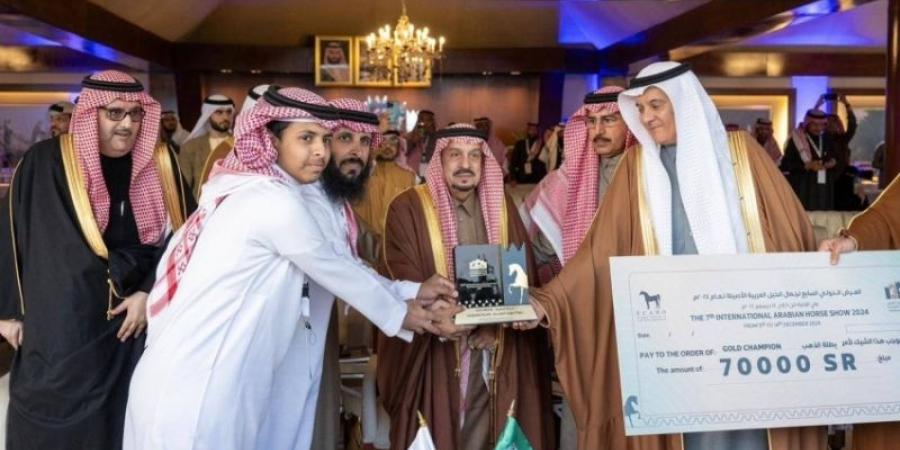 أمير الرياض يحضر الحفل الختامي لعرض "جمال الخيل العربية الأصيلة 7" - جورنالك