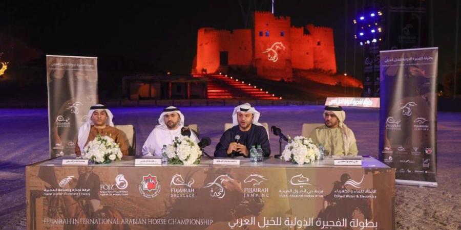 300 خيل في بطولة الفجيرة الدولية للخيل العربي - جورنالك في الخميس 10:40 صباحاً