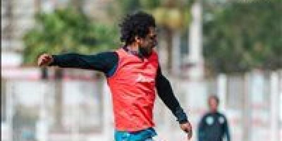 أحمد حمدي يواصل أداء برنامجه التأهيلي على هامش مران الزمالك  - جورنالك