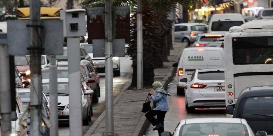 أجواء باردة نسبيا الخميس وانخفاض في الحرارة الجمعة - جورنالك