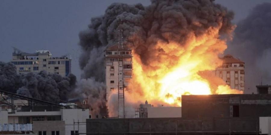 03:09 استشهاد أربعة فلسطينيين في قصف إسرائيلي على غزة ورفح - جورنالك