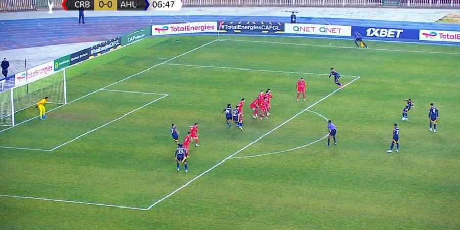 نهاية سلسلة اللاهزيمة الإفريقية.. شباب بلوزداد يحقق فوزه الأول تاريخيا على الأهلي 1-0 في دوري أبطال إفريقيا - جورنالك