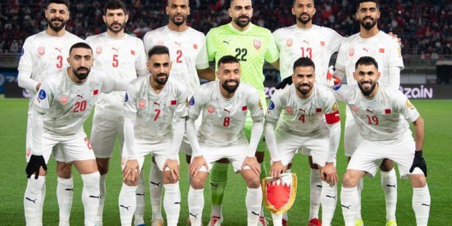 منتخب البحرين يتوج بكاس الخليج العربي بالفوز على عمان (1/2) في المباراة النهائية - جورنالك