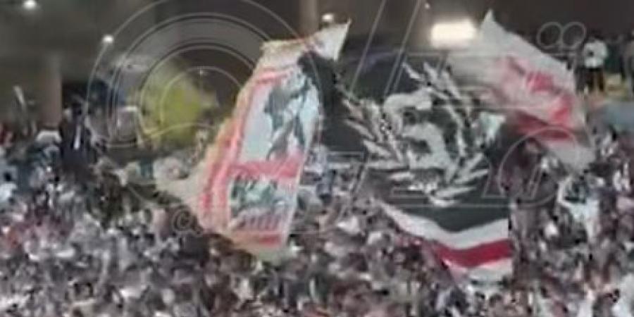 أسياد إفريقيا من زمان.. جماهير الزمالك تشعل مدرجات برج العرب خلال لقاء المصري في الكونفيدرالية - جورنالك