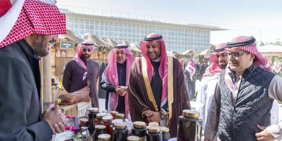 40 منتجًا يعرضون قصص نجاحهم في ”قرية ريف سمن وعسل“ بالرياض - جورنالك السعودي