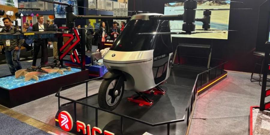 Rictor Skyrider X1 مشروع دراجة نارية تتحول إلى طائرة مروحية #CES2025 - جورنالك