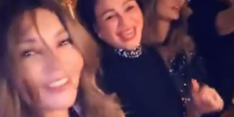 يسرا وليلى علوي وإلهام شاهين.. نجمات الفن تحتفلن بـ عيد ميلاد سميرة سعيد |صور - جورنالك