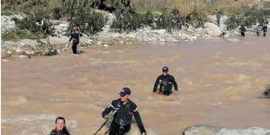 "القى بفلذات كبده في سيل الزرقاء" .. جورنالك الاخباري تكشف تفاصيل جديدة عن الجريمة المروعة التي هزت الأردنيين - جورنالك