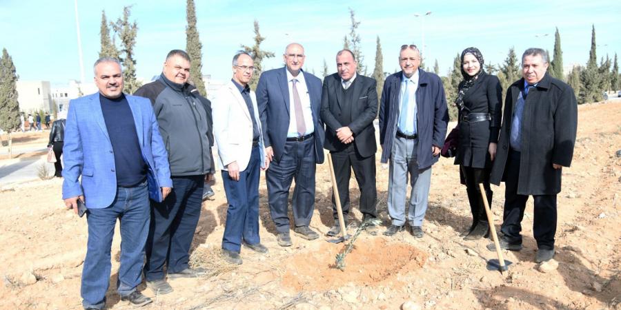 جامعة العلوم والتكنولوجيا الأردنية تحتفل بيوم الشجرة العالمي - جورنالك